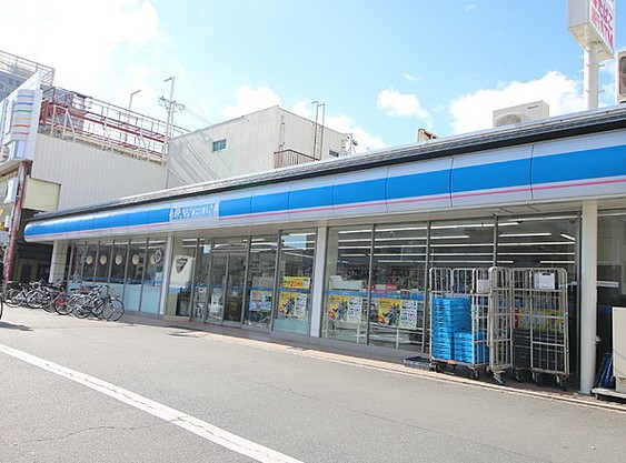 コンビニ　ローソン 三条堀川店（コンビニ）まで141m