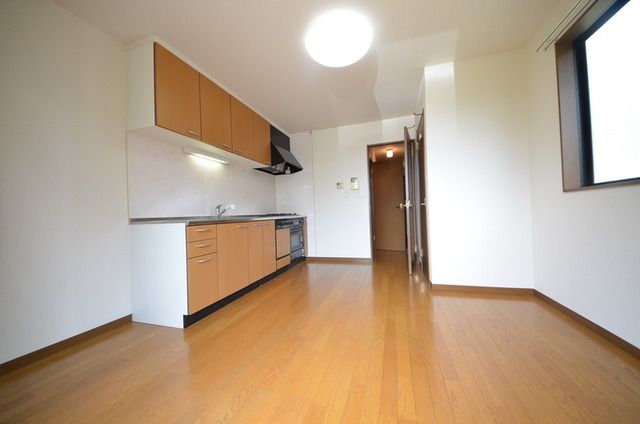 居室・リビング　★明るい居室です★