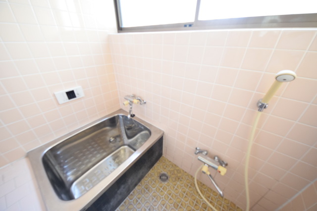 バス・シャワールーム　～換気もしっかり～