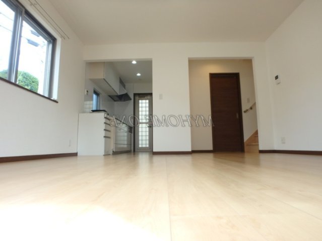 居室・リビング　リビング