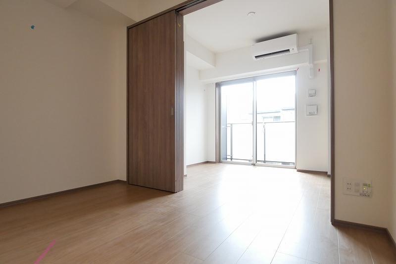 居室・リビング　内観