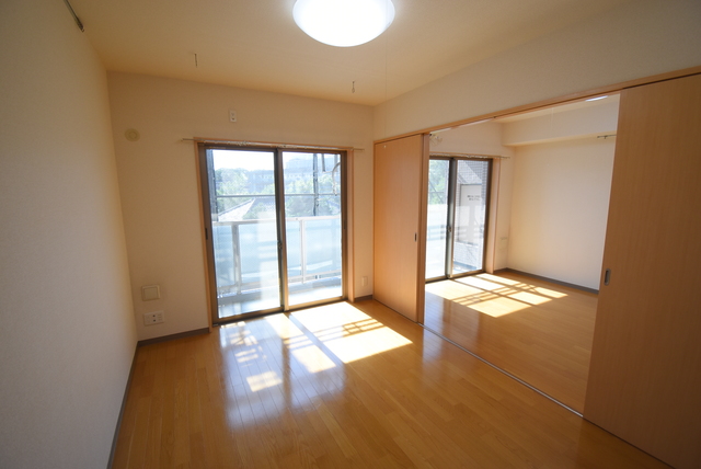 居室・リビング　同仕様写真