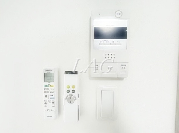 セキュリティ　モニター付きインターホンになります。