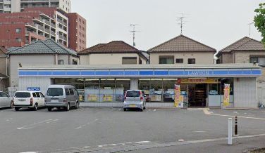 コンビニ　ローソン 戸田新曽小玉店（コンビニ）まで333m