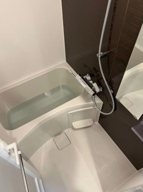 バス・シャワールーム　※別部屋参考写真