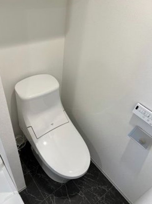 トイレ　※別部屋参考写真