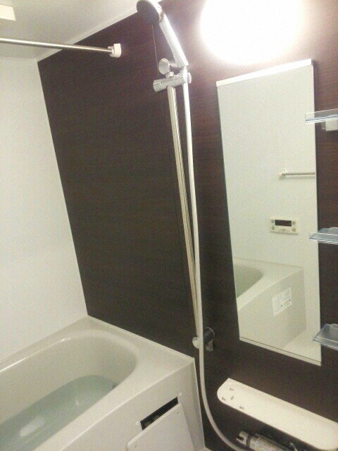 バス・シャワールーム　浴室