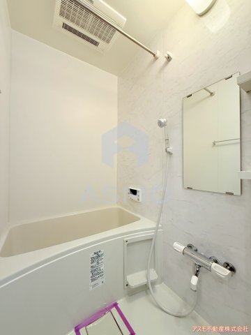 バス・シャワールーム　同マンション別部屋参考写真