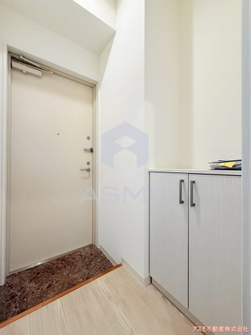 玄関　同マンション別部屋参考写真