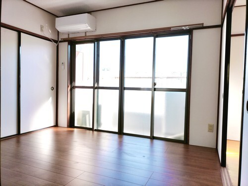 居室・リビング　洋室