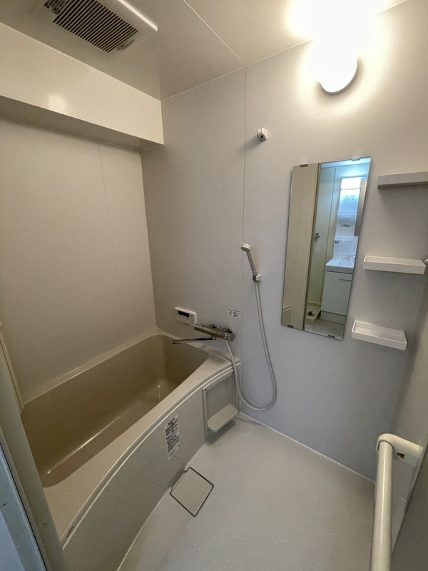 バス・シャワールーム　浴室
