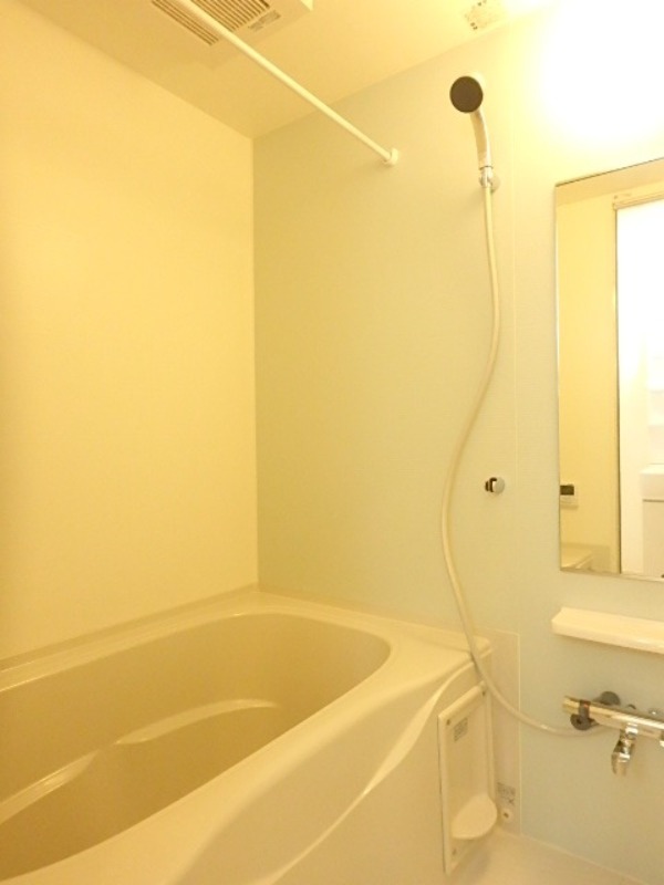 バス・シャワールーム　図面と現状に相違がある場合には現状を優先