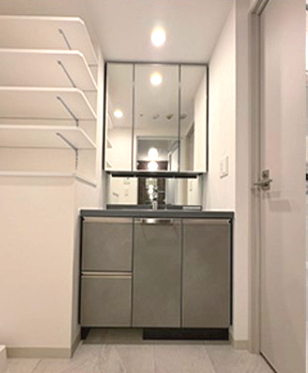 洗面設備　同仕様