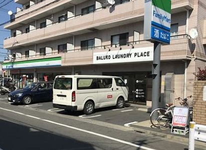 コンビニ　ファミリーマート 杉並桃井西店（コンビニ）まで512m