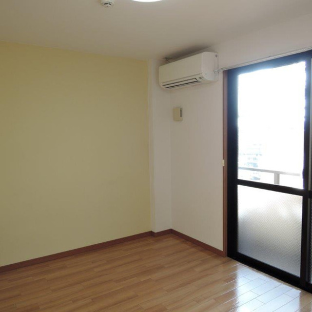 居室・リビング　同仕様