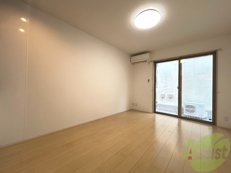 居室・リビング　こちら生活のメインとなります洋室部分になります。