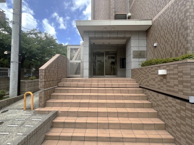 エントランス　オートロック