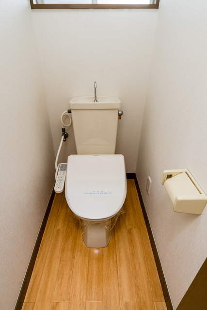 トイレ　別号室（１０３）