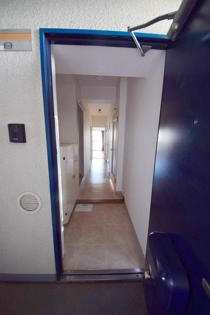 玄関　シューズボックスあります♪