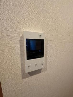 セキュリティ　☆モニター付きインターホン☆