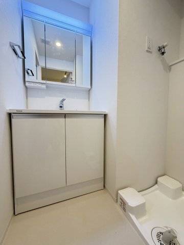 洗面設備　詳細は、RISUMO江坂本店→06-6155-7137まで♪