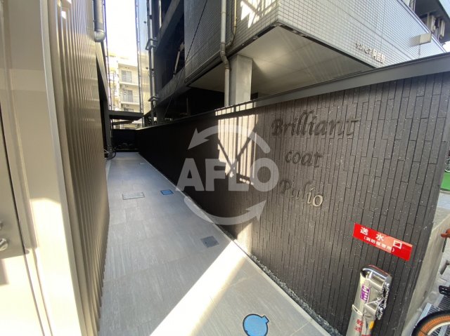 エントランス　ブリリアントコート　パーリオ　エントランス