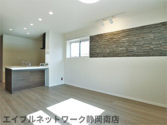 居室・リビング　おしゃれな居間です