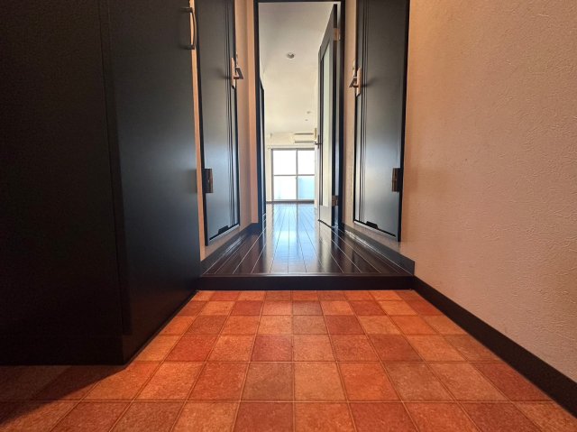 玄関　詳細は、RISUMO江坂本店までお問合せください♪