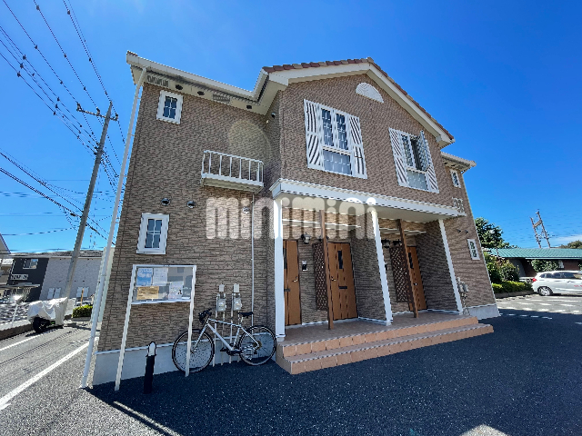 建物外観　南向きで日当たり良好