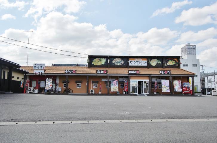 飲食店　ヴァンサンカン田宮店（飲食店）まで499m