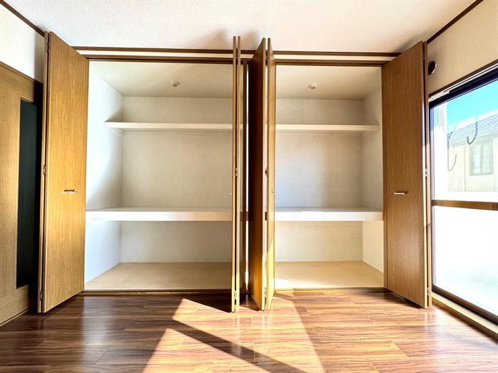 収納　大きめな収納でお部屋の中もスッキリできます！
