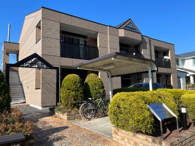 建物外観　外観写真（昼）