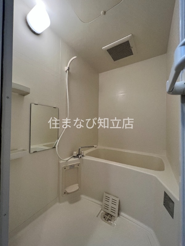 バス・シャワールーム　同型別部屋写真