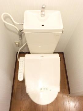 トイレ　トイレ