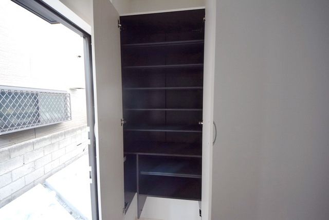 収納　★お問い合わせはタウンハウジング祖師ヶ谷大蔵店まで★