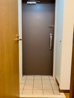 玄関　他部屋参考写真