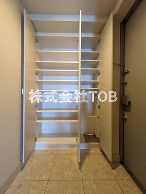 その他設備　シューズボックス