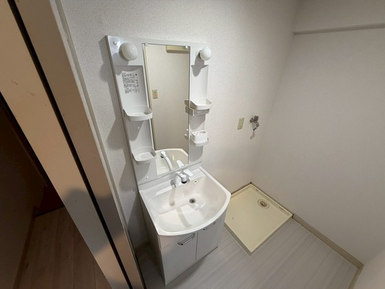 洗面設備　※別部屋の写真です