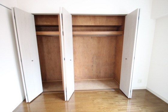 収納　※別部屋の写真です