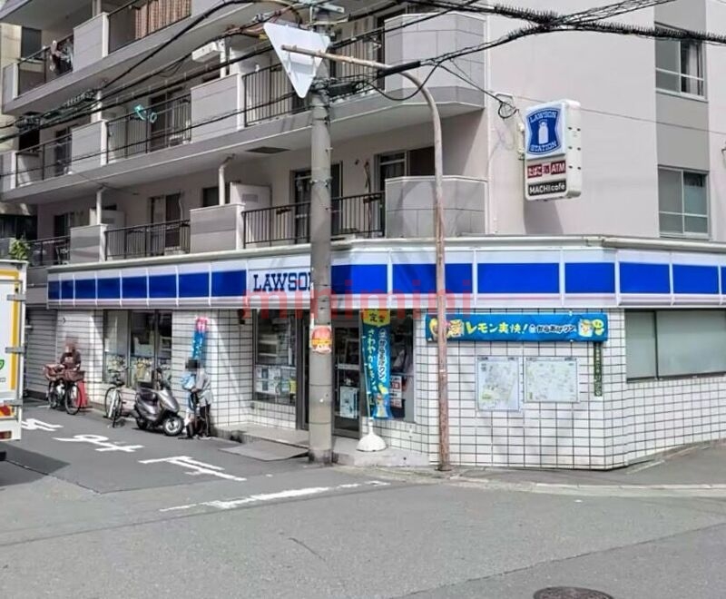 コンビニ　ローソン東淀川店（コンビニ）まで318m