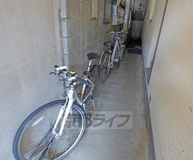 その他共有部分　自転車とめれます。