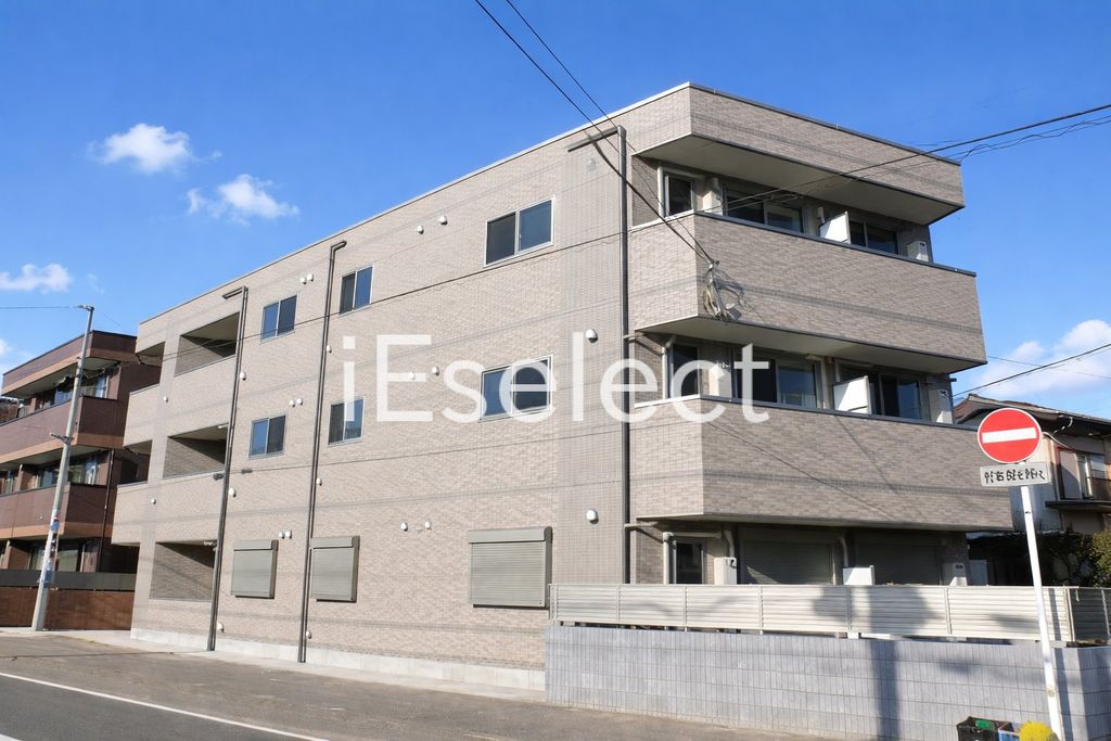 建物外観　2019年3月築のキレイなお部屋