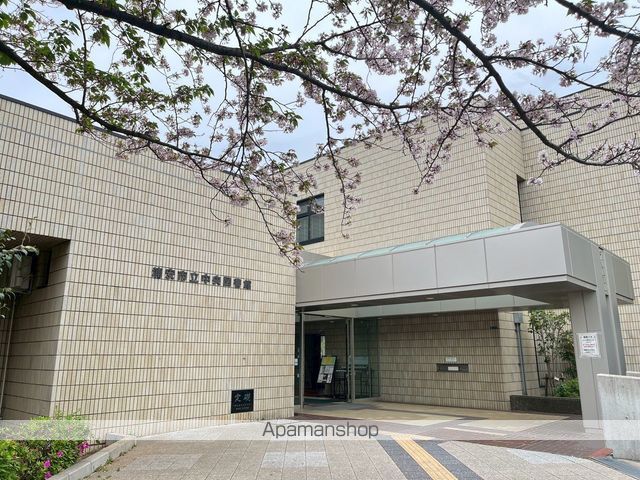 その他　浦安市立中央図書館（その他）まで657m