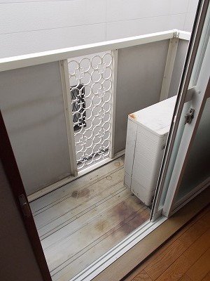 バルコニー　開放的で明るい空間を演出してくれるバルコニーです