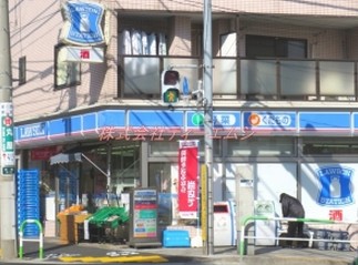 コンビニ　ローソン Ｌ＿田端六丁目（コンビニ）まで375m