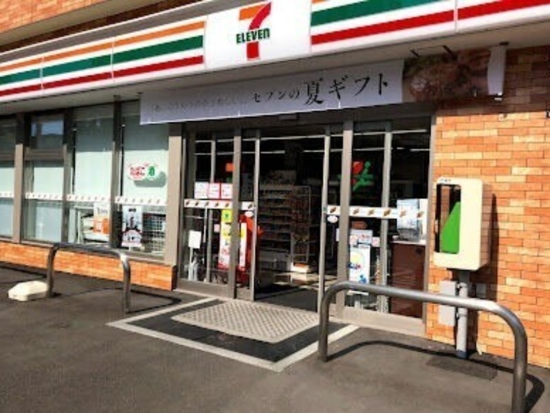 コンビニ　セブンイレブン札幌北10条東店（コンビニ）まで192m