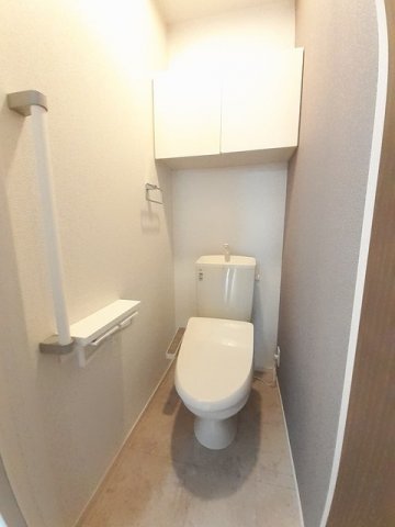 トイレ　コンパクトで使いやすいトイレです
