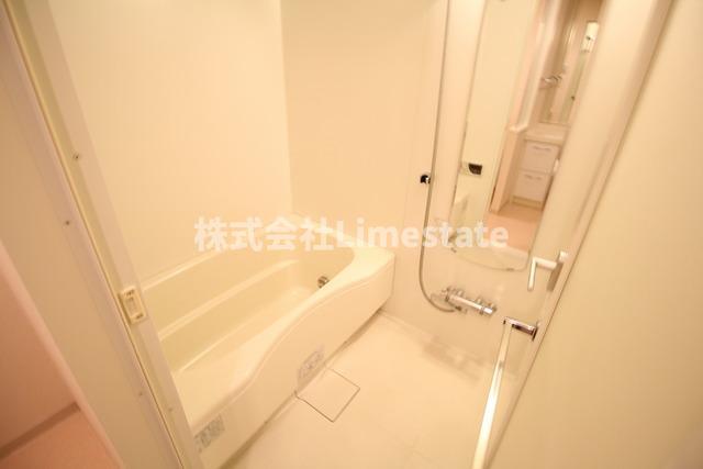 バス・シャワールーム　別部屋参考写真