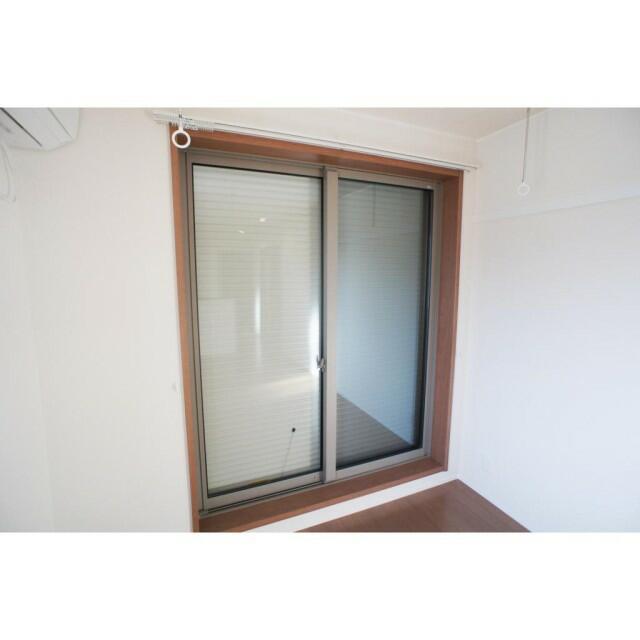 その他　?シャッターがついてます。