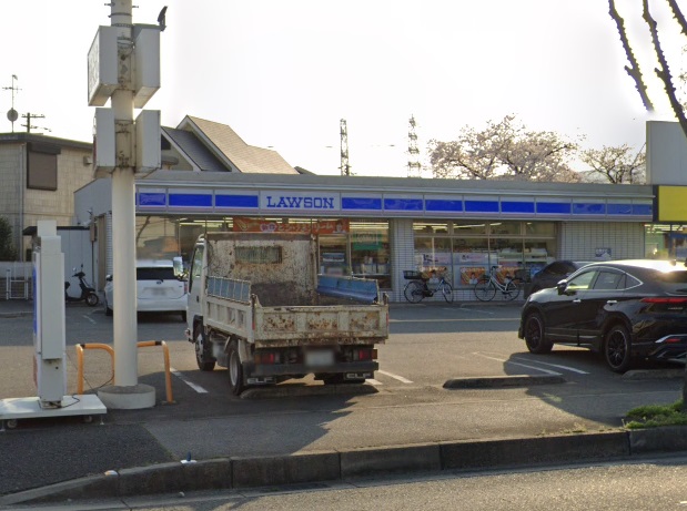 コンビニ　ローソン 宝塚安倉西四丁目店（コンビニ）まで155m